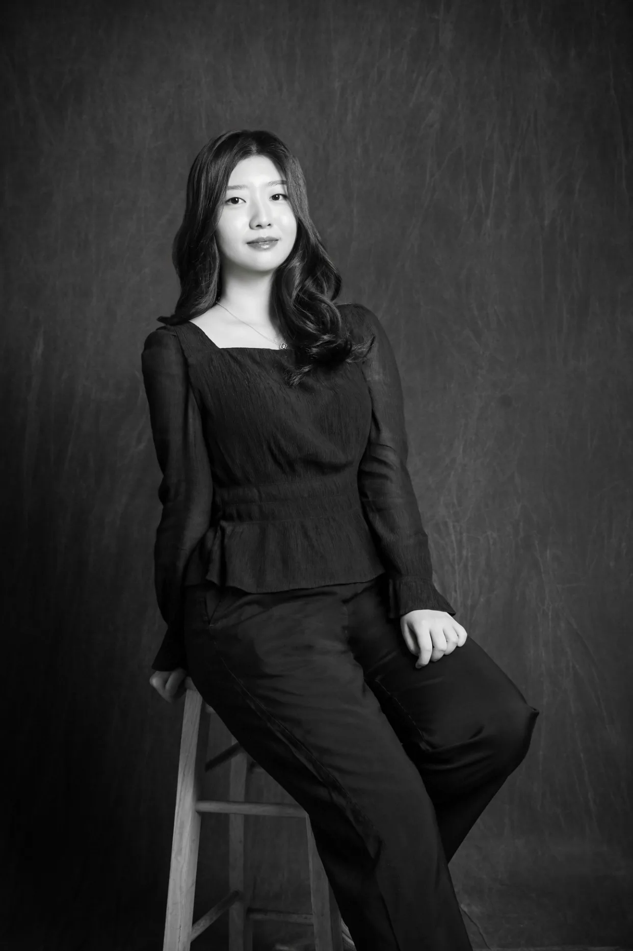 김수련